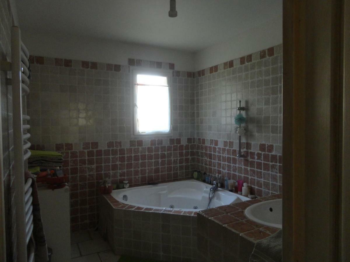 קוארס Deux Chambres Chez L'Habitant Dans Villa De Charme Avec Piscine Et Proche Mer מראה חיצוני תמונה